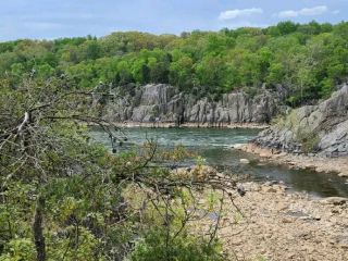 Climb, Scramble, Breathe: The Billy Goat Trail Adventure