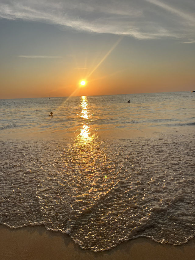 หาดกะรน ภูเก็ต
