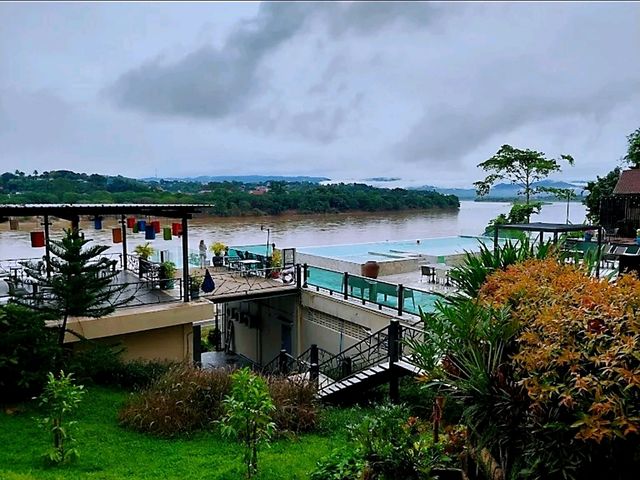 Chiangkhong Teak Garden Riverfront Hotel สุดเขตไทย