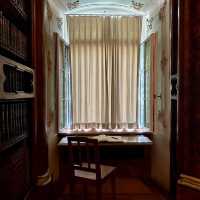 Step Into a Literary Paradise: The Abbey Library of Saint Gall – Switzerland’s Oldest Treasure