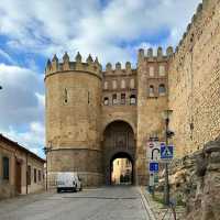 🏰✨ Alcázar of Segovia: A Fairytale Castle Straight from a Storybook