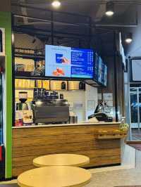 จิบกาแฟรอไฟลต์แบบชิลๆ ที่ Ritazza Cafe สนามบิน