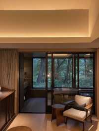 🏨【神奈川・箱根 ふふ箱根】全室スイート×源泉かけ流しの贅沢。静寂に包まれる大人の湯旅
