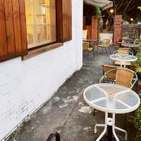French Country Eurofeng Cafe