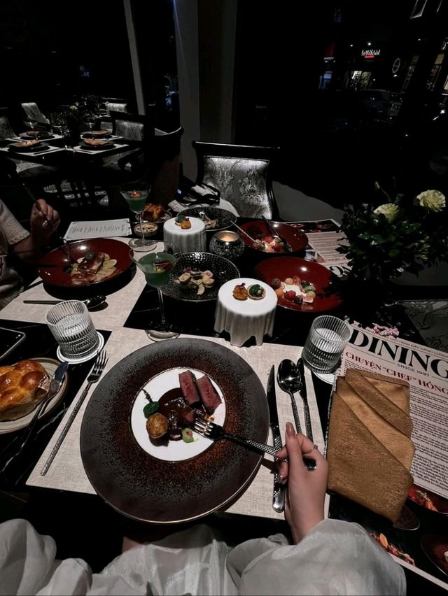 Moca Dining