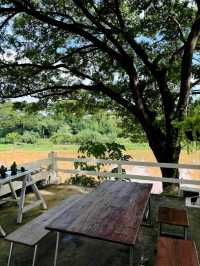 Mahamitr Lampang เป็นคาเฟ่ที่มีชื่อเสียงในลำปาง