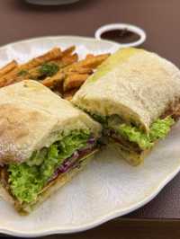 Beat the Heat — Sri Hartamas’ Cozy Vegan Hideout