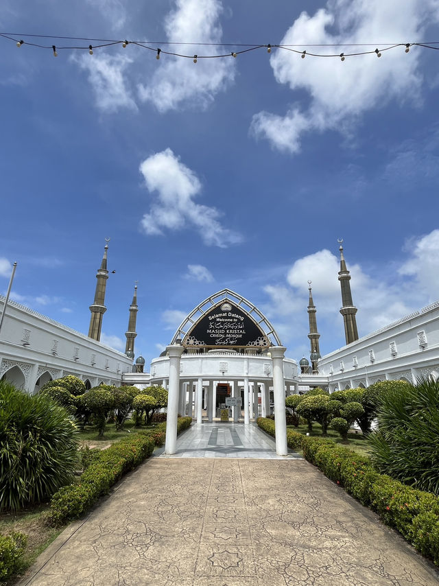✨ Crystal Mosque, Terengganu: Where Faith Meets Glass & Sky 🌊🌙