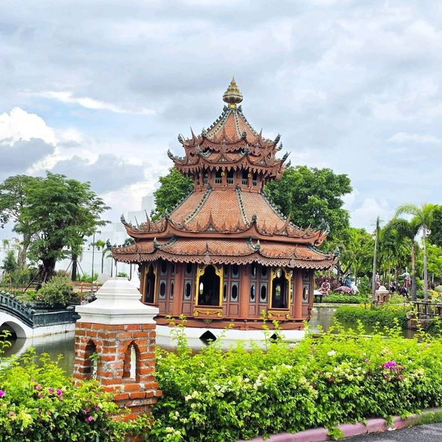 Thailand’s Greatest Hits, All in One Spot