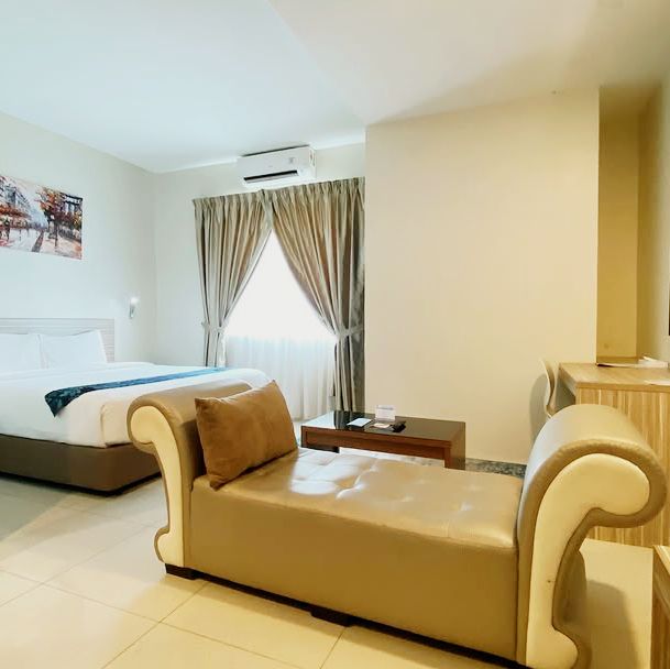 Cenang Charm and Breezy Comfort
