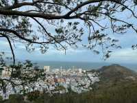 Vung Tau: Vietnam's "Anaya" - Sun, Sand & French Flair! ☀️