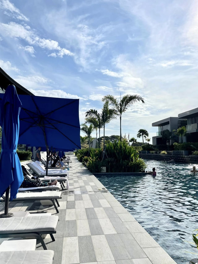 Tranquility by the Greens: My Stay at Dusit Thani Laguna Singapore