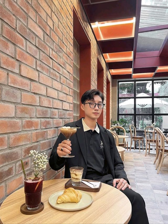 Woop Woop Cafe & Bistro