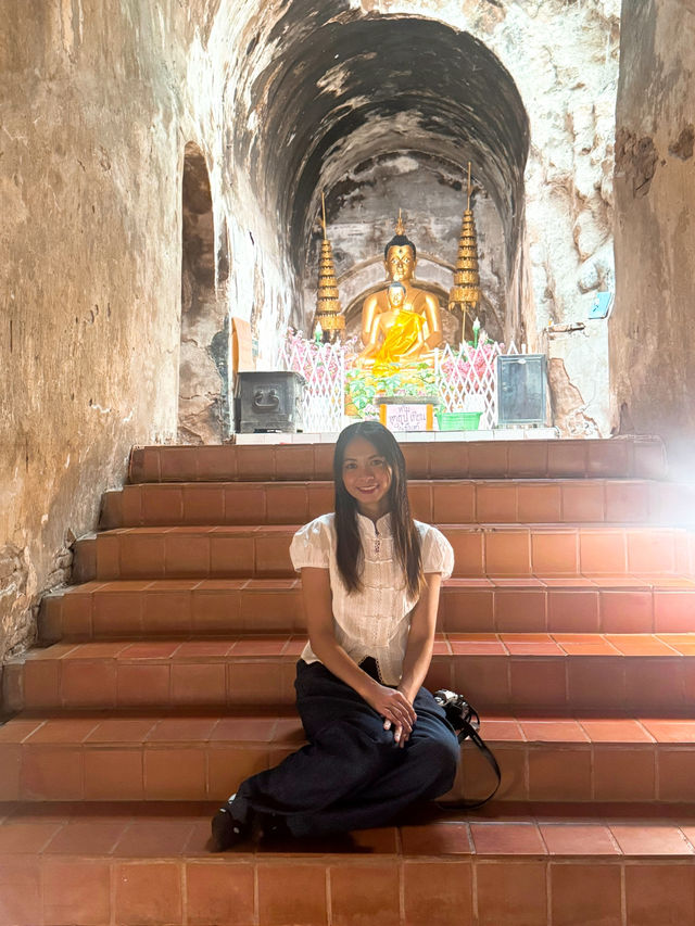 วัดอุโมงค์ (Wat Umong)