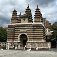 🏯 A Quiet Gem in Hohhot – Five Pagoda Temple (五塔寺)