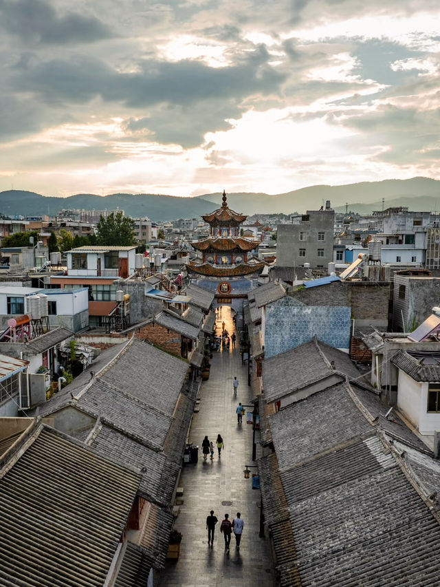 ⛩️ Xiangyun’s Stunning Drum Tower — A Hidden Gem of Yunnan’s Ancient Architecture