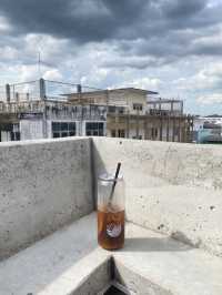 Tali Kopi Rooftop cafe วิวทะเล สุดชิค🩵