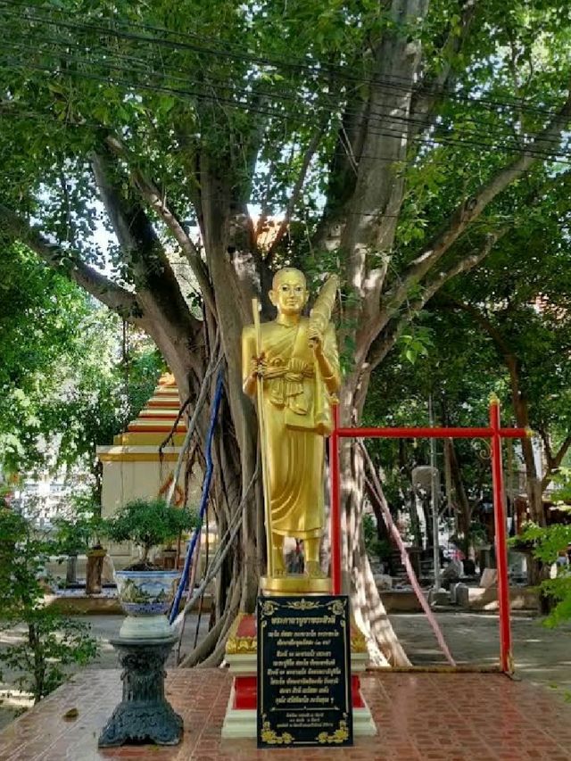 Wat Nam Won วัดน้ำวน ปทุมธานี