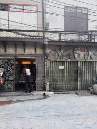 Local Boys Coffee: กาแฟดี บรรยากาศโคตรเท่