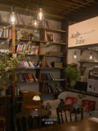 Kafe de June