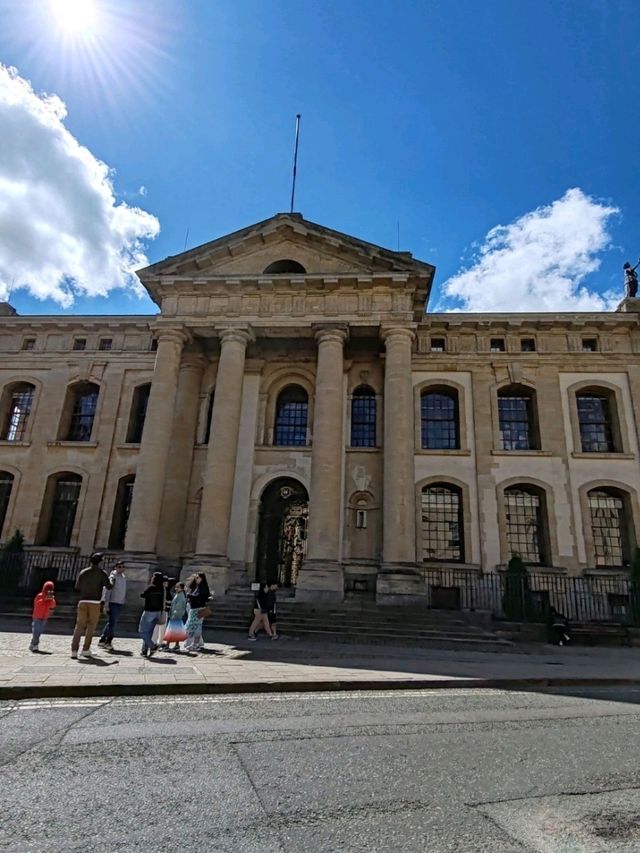 Oxford: A Symphony in Stone