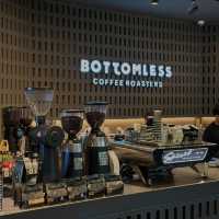 🌱☕️ Bottomless Cafe – คาเฟ่สำหรับคนที่อ