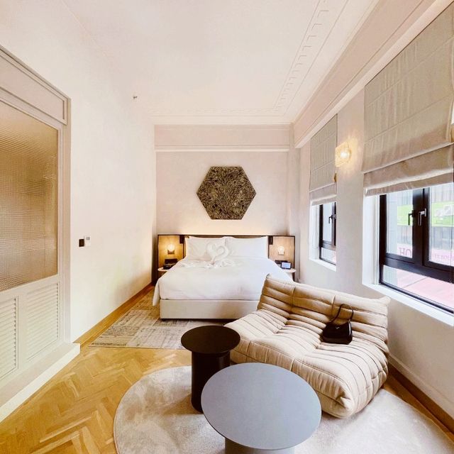 Else Hotel