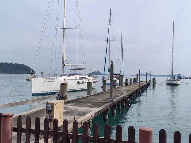 Island Escape to Koh Chang: Nature, Beaches & Thai Charm