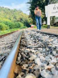 🚉 ถ่ายรูปคิวท์ ๆ กับทางรถไฟสายมรณะ สถานีถ้ำกระแซ