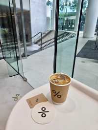 ขาวสะอาด โปร่ง สบายตา... กาแฟดีๆ 🤍☕