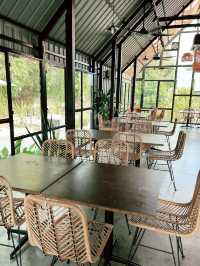 Relax and Refuel at Lakeside Café, Sepang Circuit’s Hidden Gem