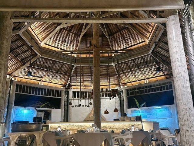 รีวิวที่พักบนเกาะยาวน้อยTreeHouse Villas