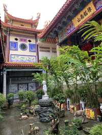 Kek Lok Si – Penang’s Temple of Lights and Faith