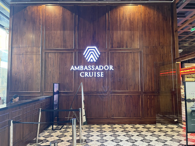 Ambassador Cruise-正確打開聯合國世界遺產的方式(越南-下龍灣) Ambassador Cruise-正確打開聯合國世界遺產的方式(越南-下龍灣)