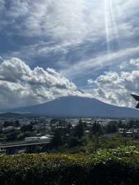 Chureito pagoda in front of Mountain Fuji 🌄🌄🌄