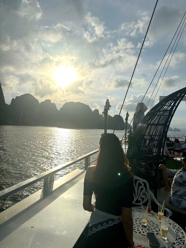 My Halong Bay Cruising Experience – A Must-Do in Vietnam 🇻🇳✨
