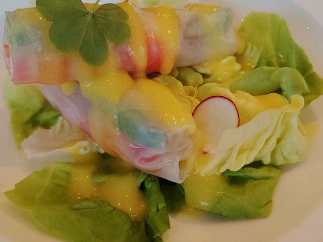 時尚有格調的Flint