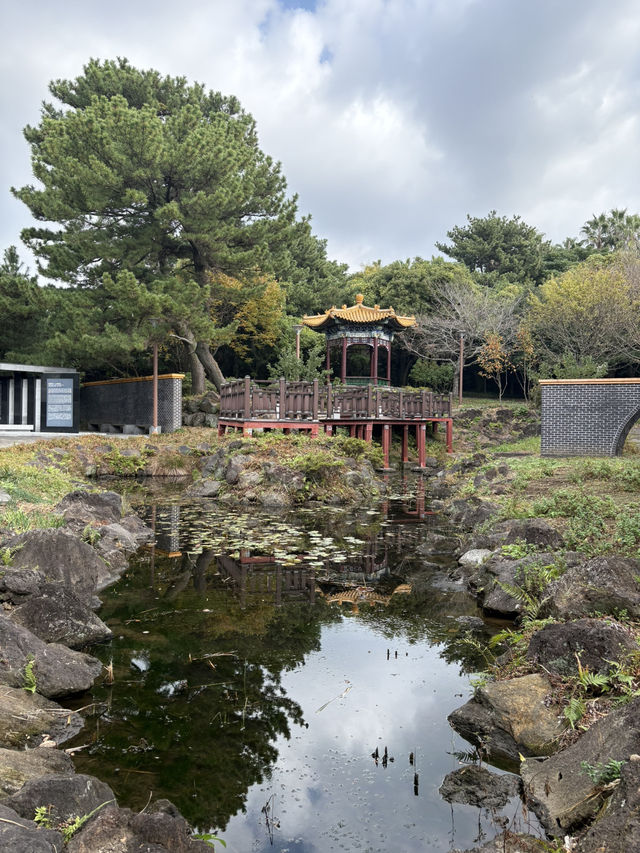 濟州🍊 西歸浦 徐福公園 尋找長生不老藥的故事🆓免門票景點 濟州🍊 西歸浦 徐福公園 尋找長生不老藥的故事🆓免門票景點