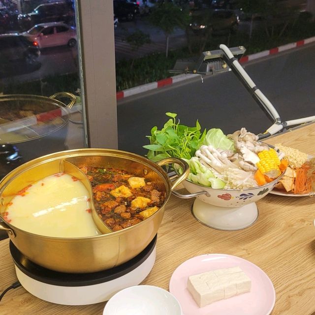 Hanoi: Where Frenetic Energy Meets Timeless Tradition Hanoi: Where Frenetic Energy Meets Timeless Tradition