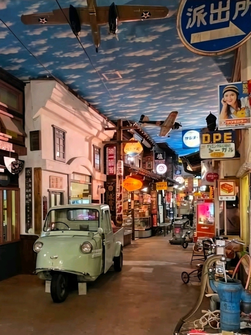 Takayama City, Japan: A Nostalgic Showa-Era Street Photo-Op