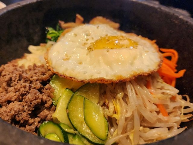 낙지 돌솥비빔밥이 엄청 맛있는 "KOVAN"