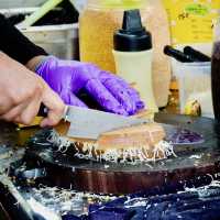 一週只營業一天爆餡月亮餅「Wahaha Martabak」