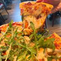 荃灣高質西餐廳🍕必食手工拉芝pizza