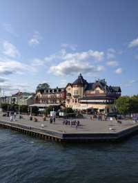 Stockholm in One Day – Landmarks, Views & Swedish Vibes 🏰🌉☕