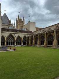 🏛 Westminster Abbey – The Coronation Cathedral of Kings and Culture