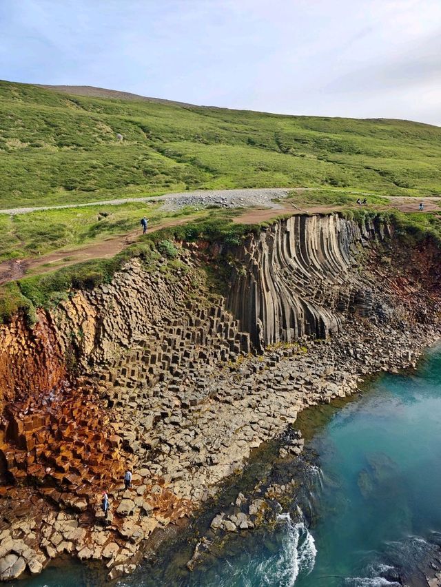 Stuðlagil Canyon, stunning basalt columns 