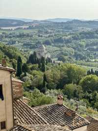 Siena’s Sun-Kissed Views & Cultural Gems in Montepulciano