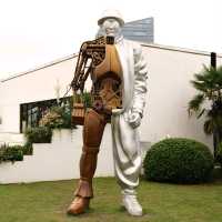 Hechai 1972 Street Statues / 2025
