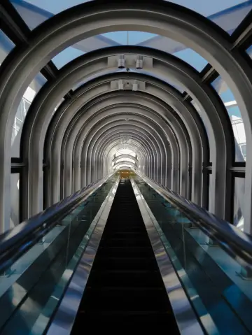 在道頓堀感受大阪的城市活力與美食體驗