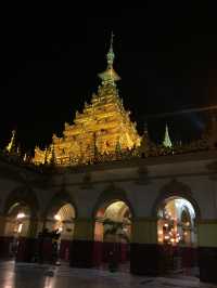 Mandalay Nights: Epic Heritage, Sunsets & Pagodas 🌅✨